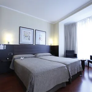 https://hotel-yoldi.sansebastianhotels.net